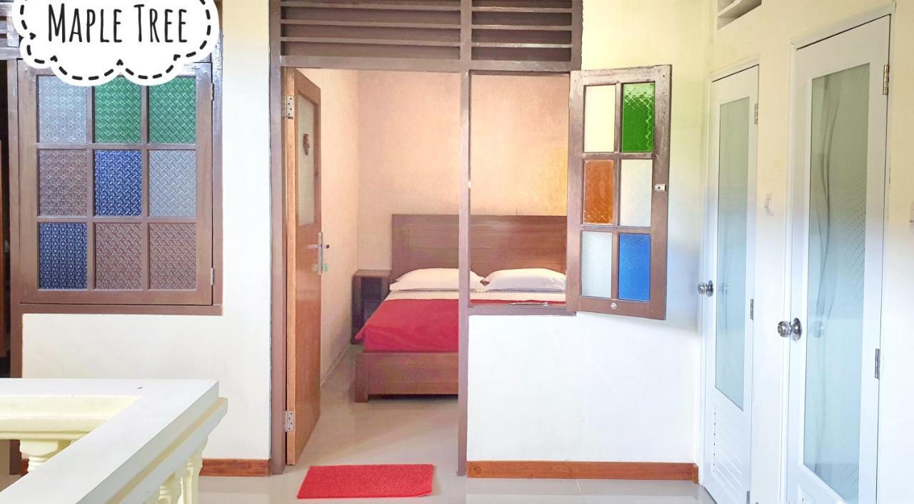 Maple Tree Homestay Maguwo Buitenkant foto